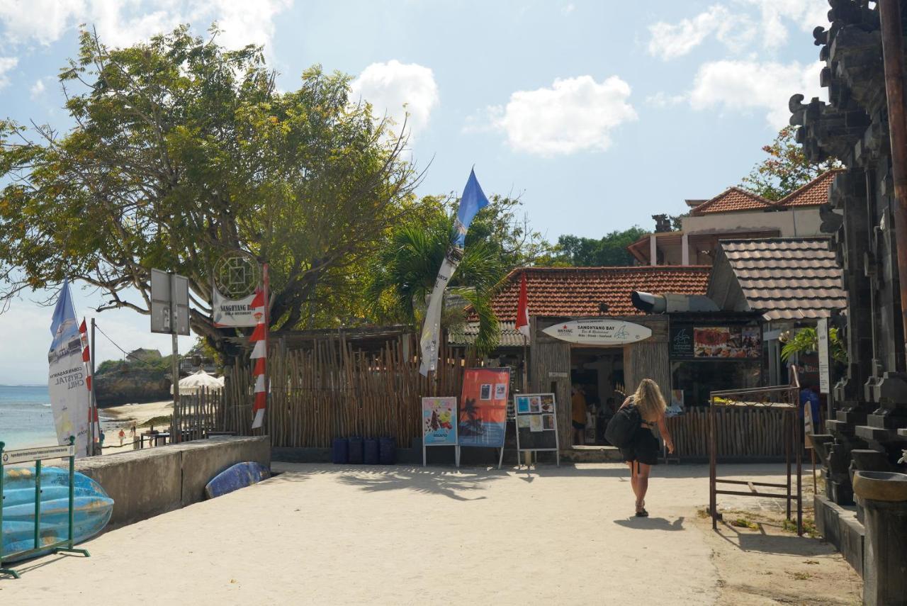 The Tanis Beach Resort Nusa Lembongan Exterior foto