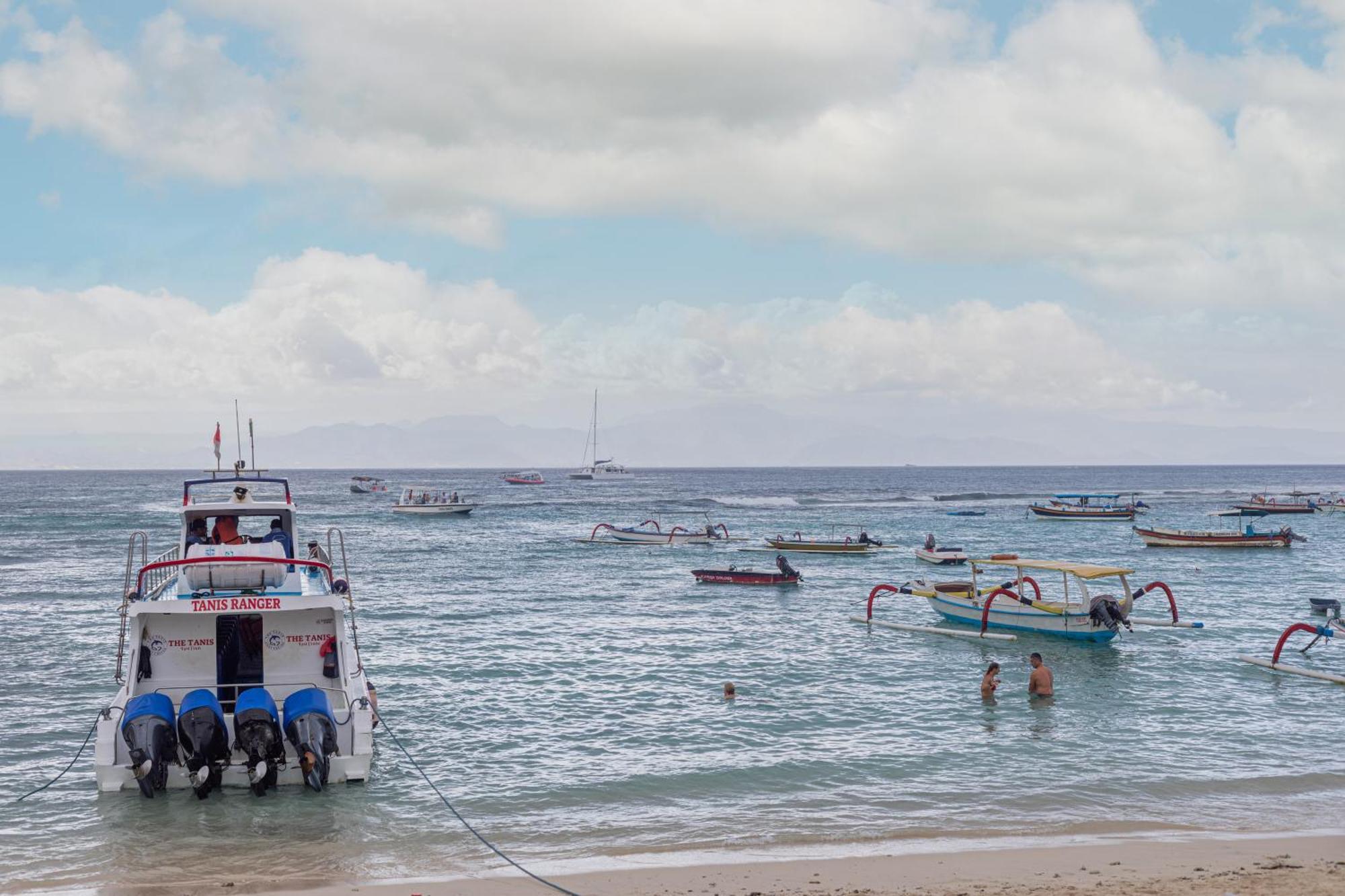 The Tanis Beach Resort Nusa Lembongan Exterior foto