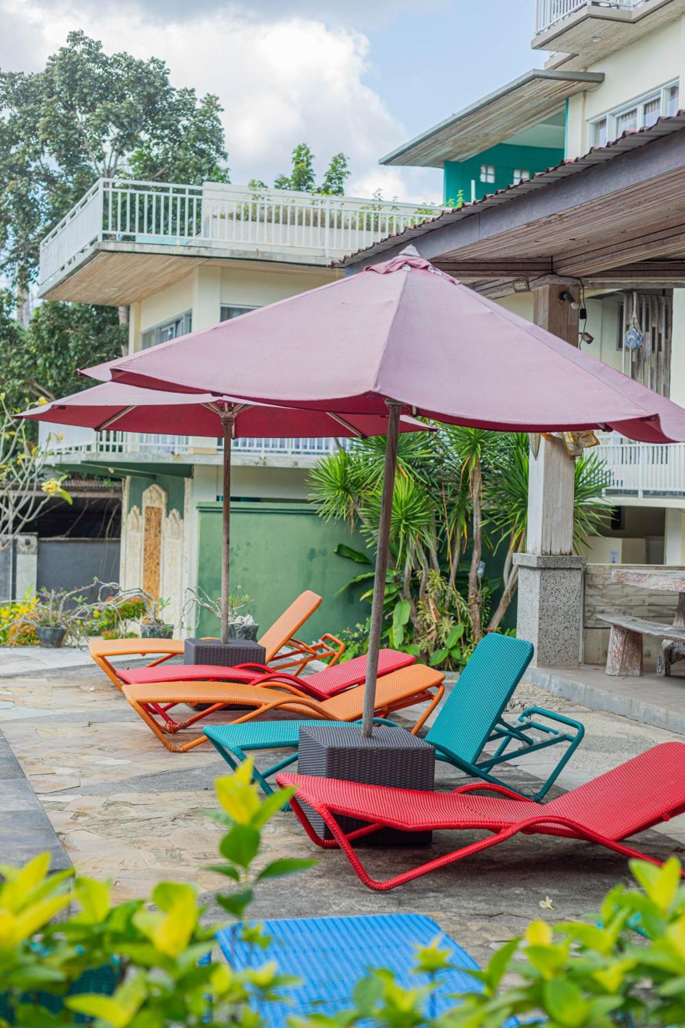 The Tanis Beach Resort Nusa Lembongan Exterior foto