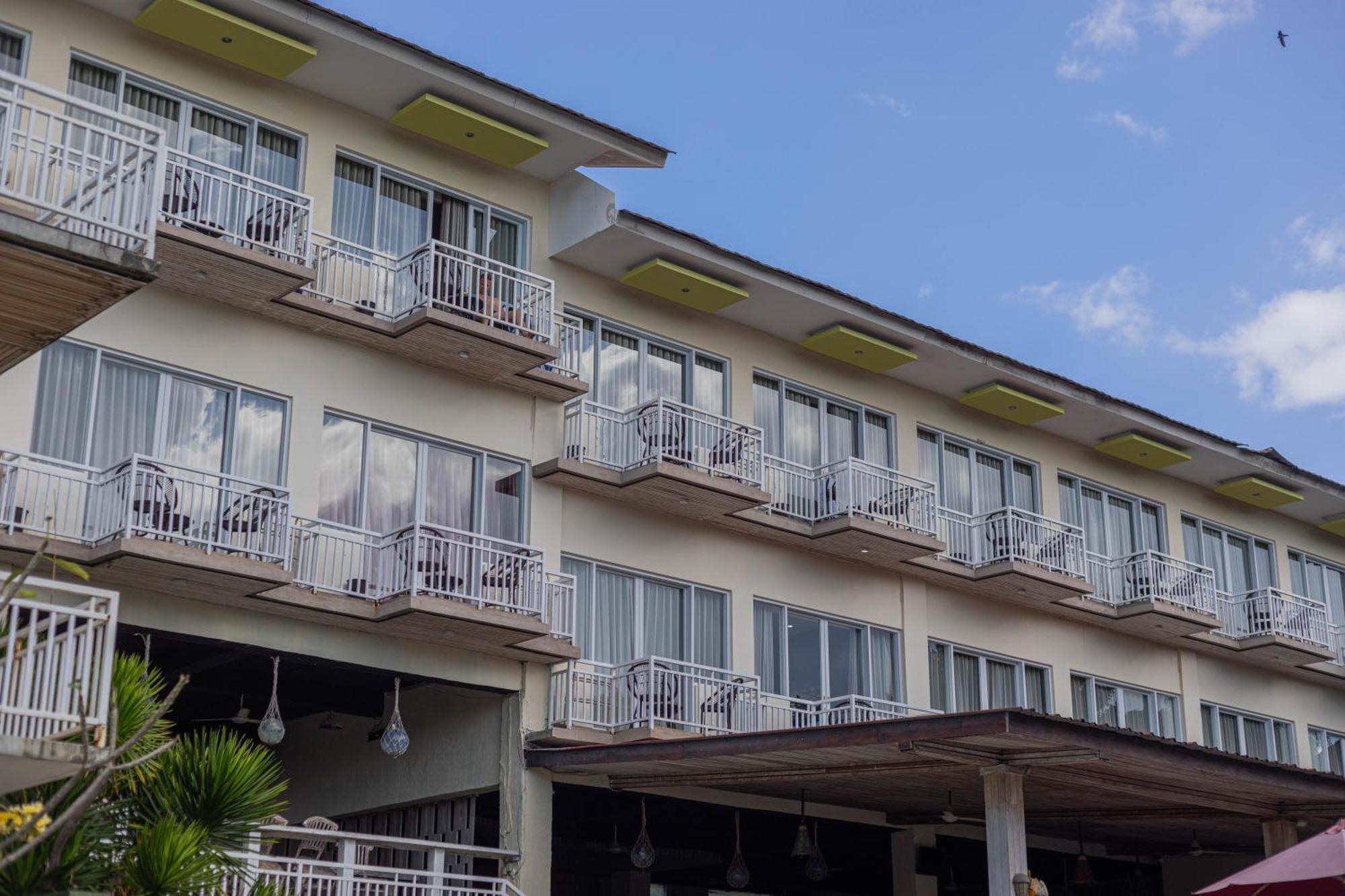 The Tanis Beach Resort Nusa Lembongan Exterior foto
